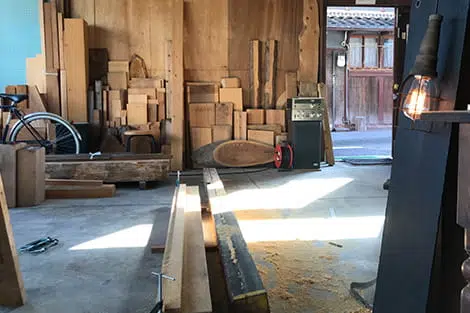 Picture of L Pillar in Shiga prefecture